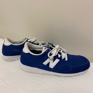 Blue New Balance size 7